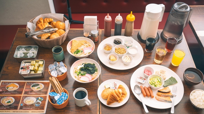 【朝食付】コシの強い手打ちうどんがおすすめ！うどん食べ放題・和洋食朝食ビュッフェ